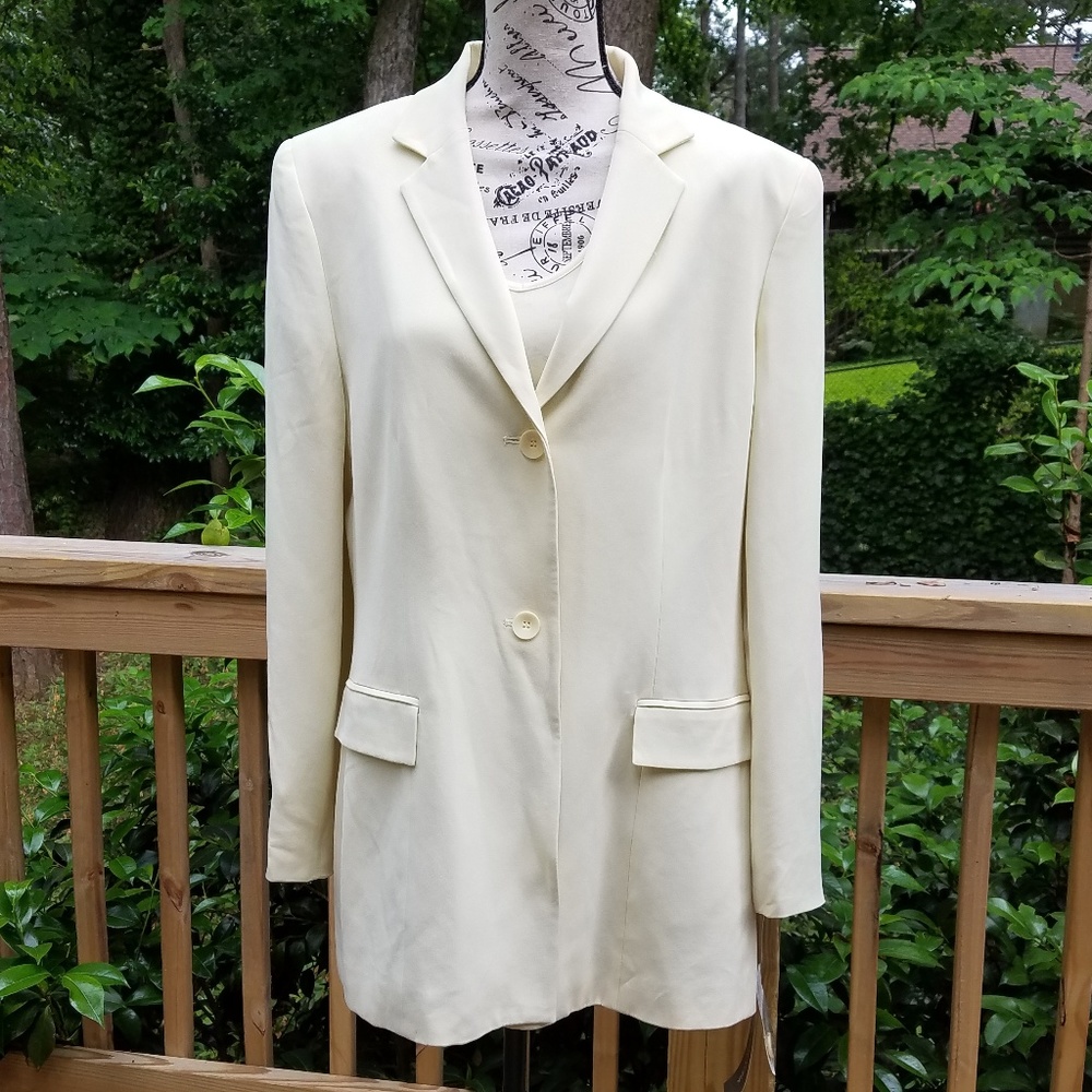 Jones New York silk blazer, Cream, Size 14